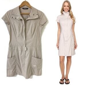 Arc'teryx Blasa Dress Tan Women’s 10 Short Sleeve
Knee Length Casual Workwear